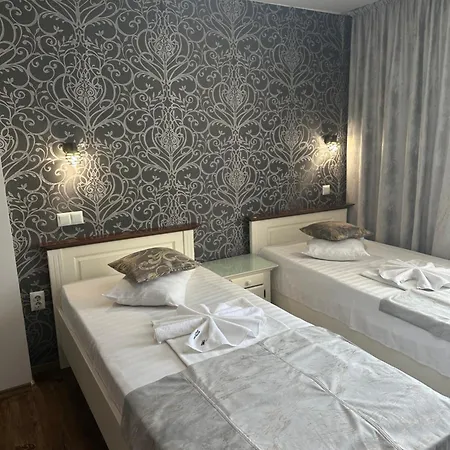 Pensiunea Casa Simoni プロイェシュティ